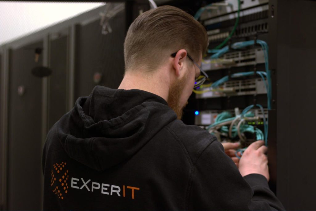 Als ervaren netwerkbeheerder bij eXperIT vernieuw en beheer je de netwerkinfra van onze klanten.